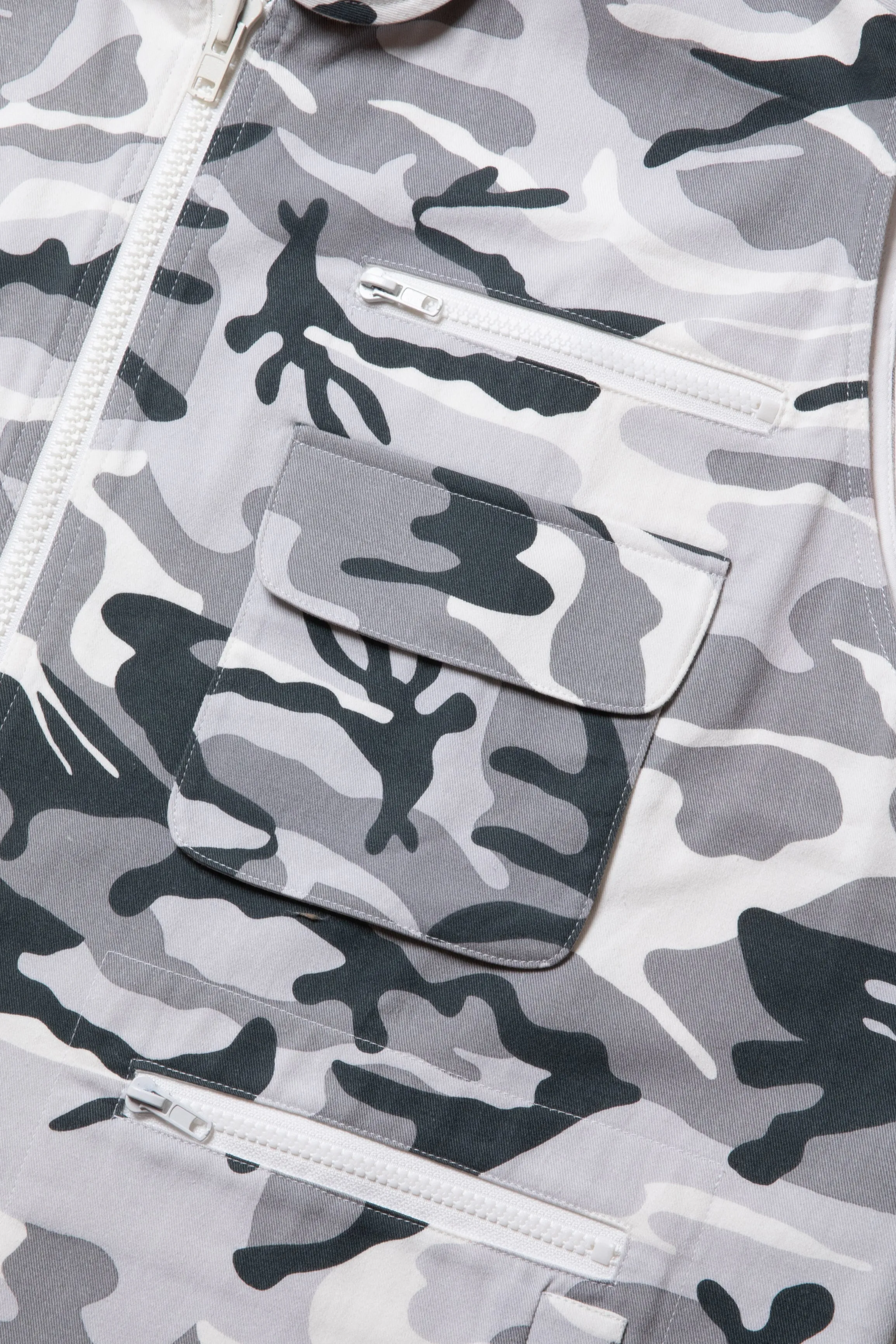 FUCKING AWESOME  × HOMERUN MILITARY VEST SNOW CAMO