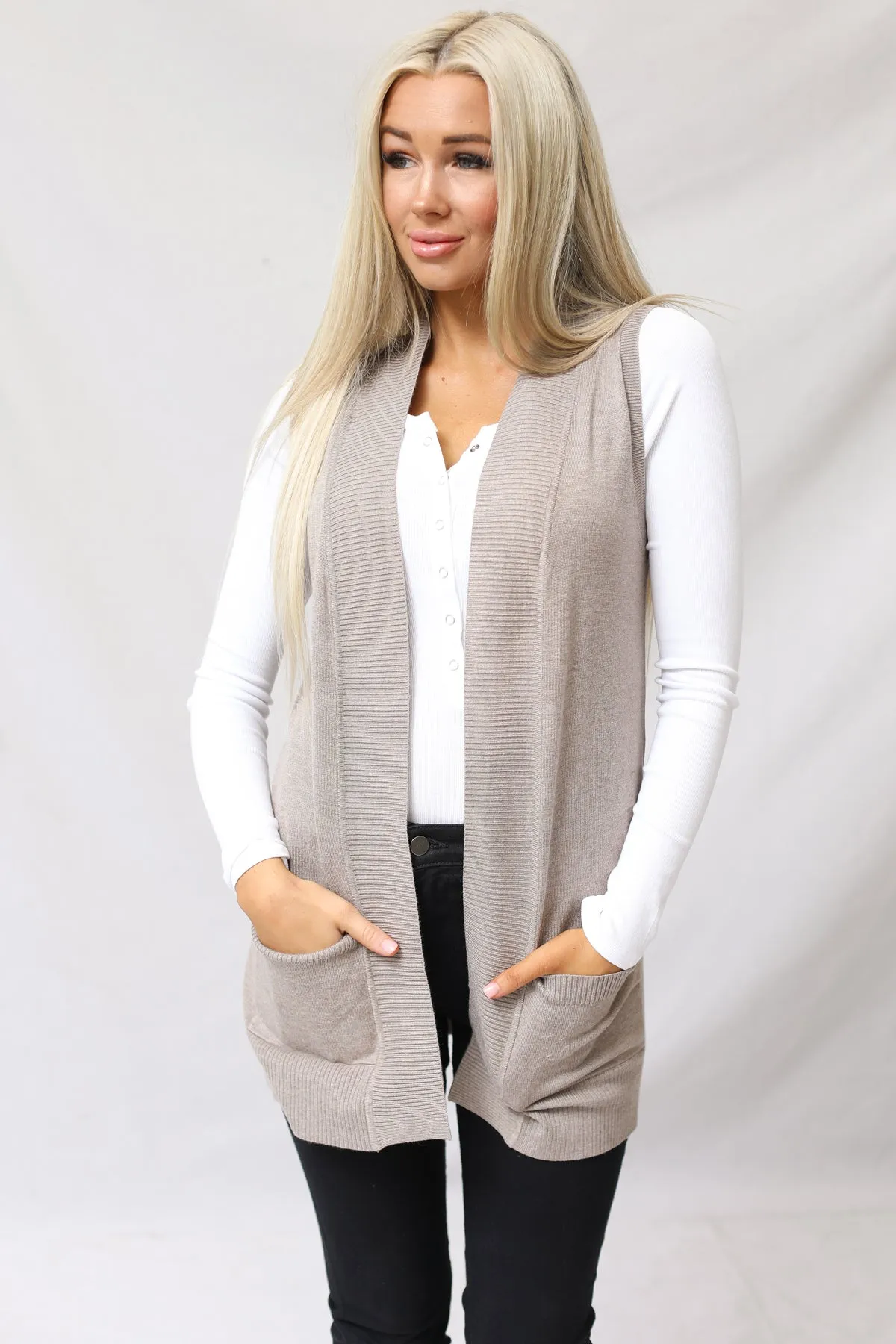 Gentry Open Front Sleeveless Cardigan