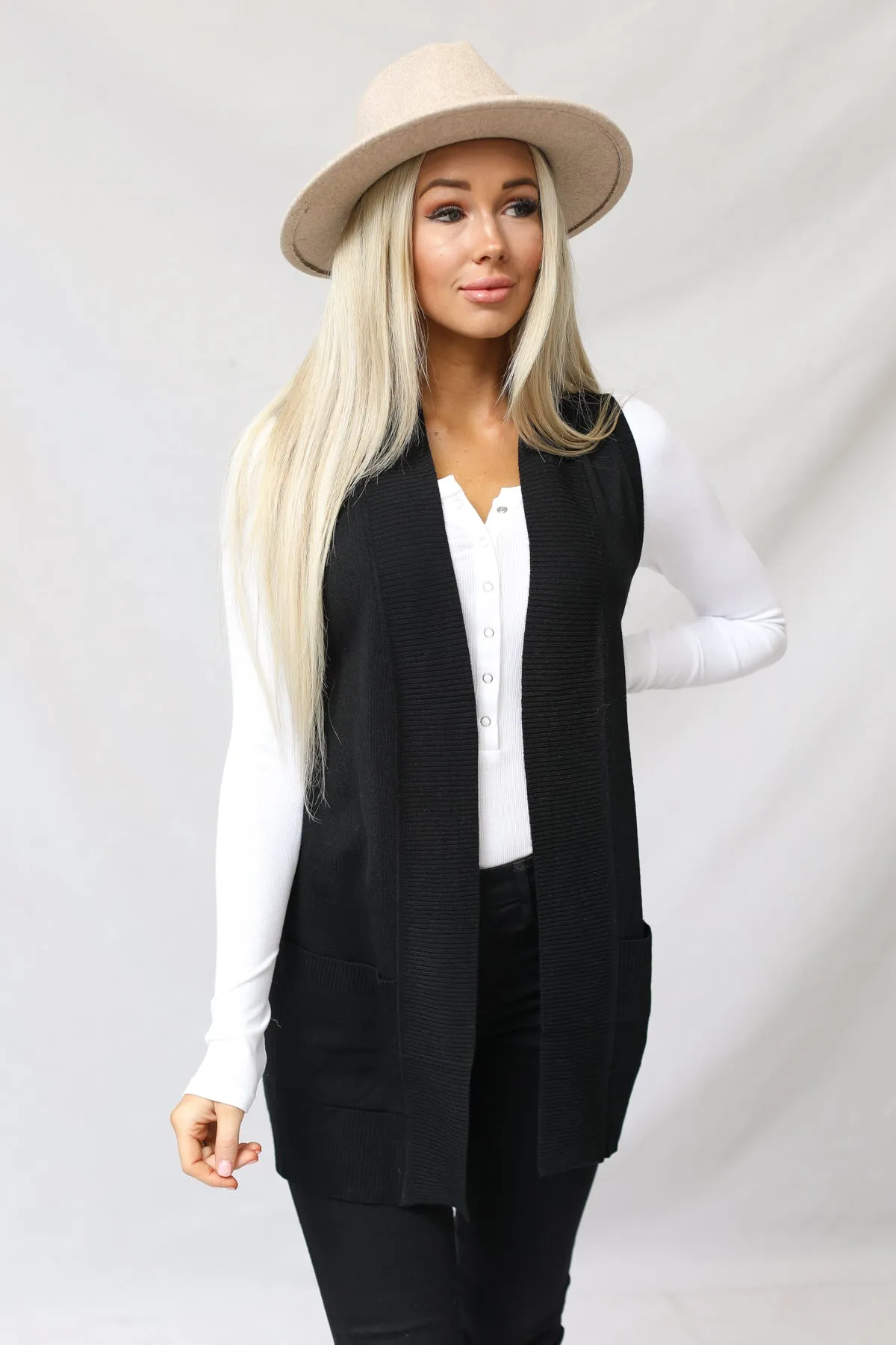 Gentry Open Front Sleeveless Cardigan