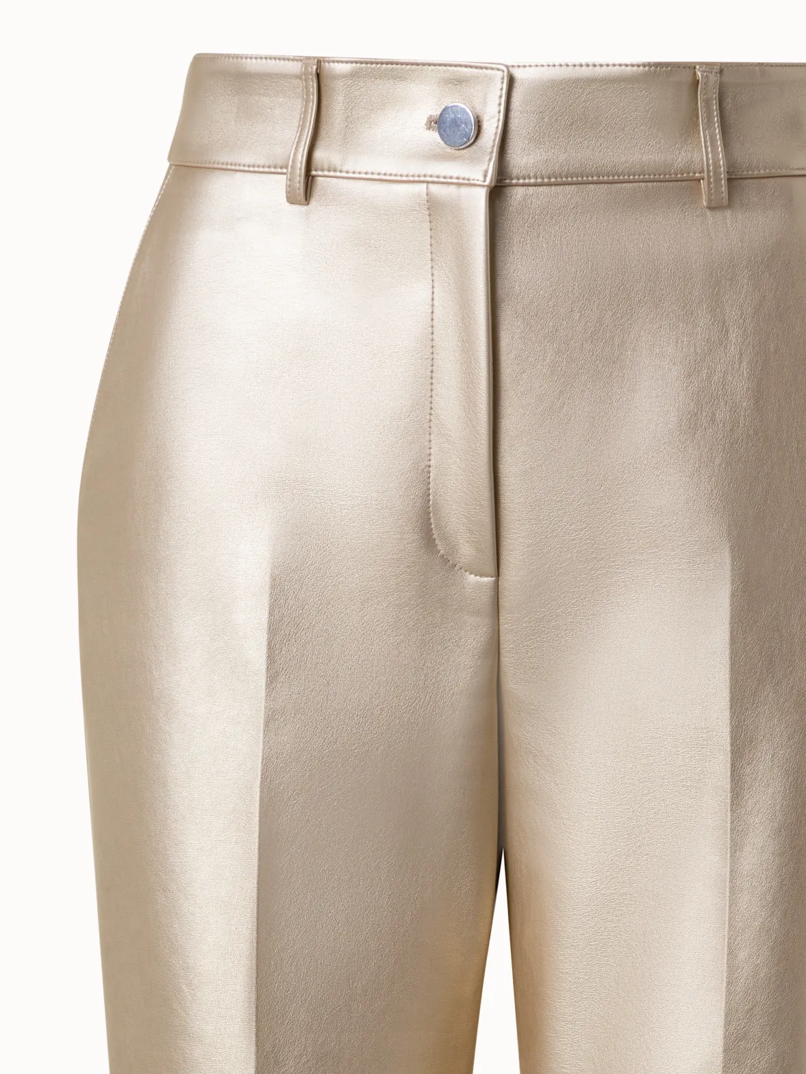 Goldene Lederhose aus Kunstleder