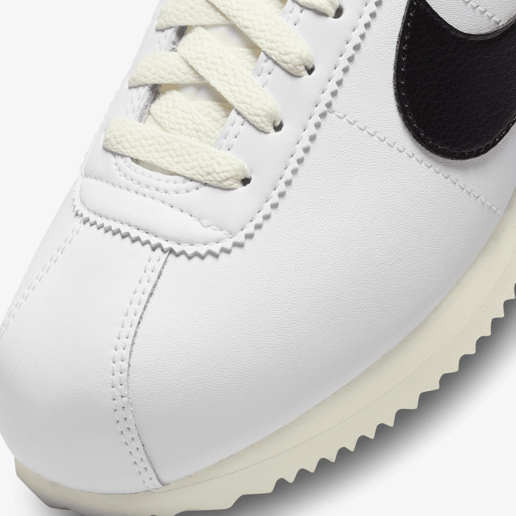 WMN'S CORTEZ 'WHITE/BLACK-LT PHOTO BLUE-SAIL'